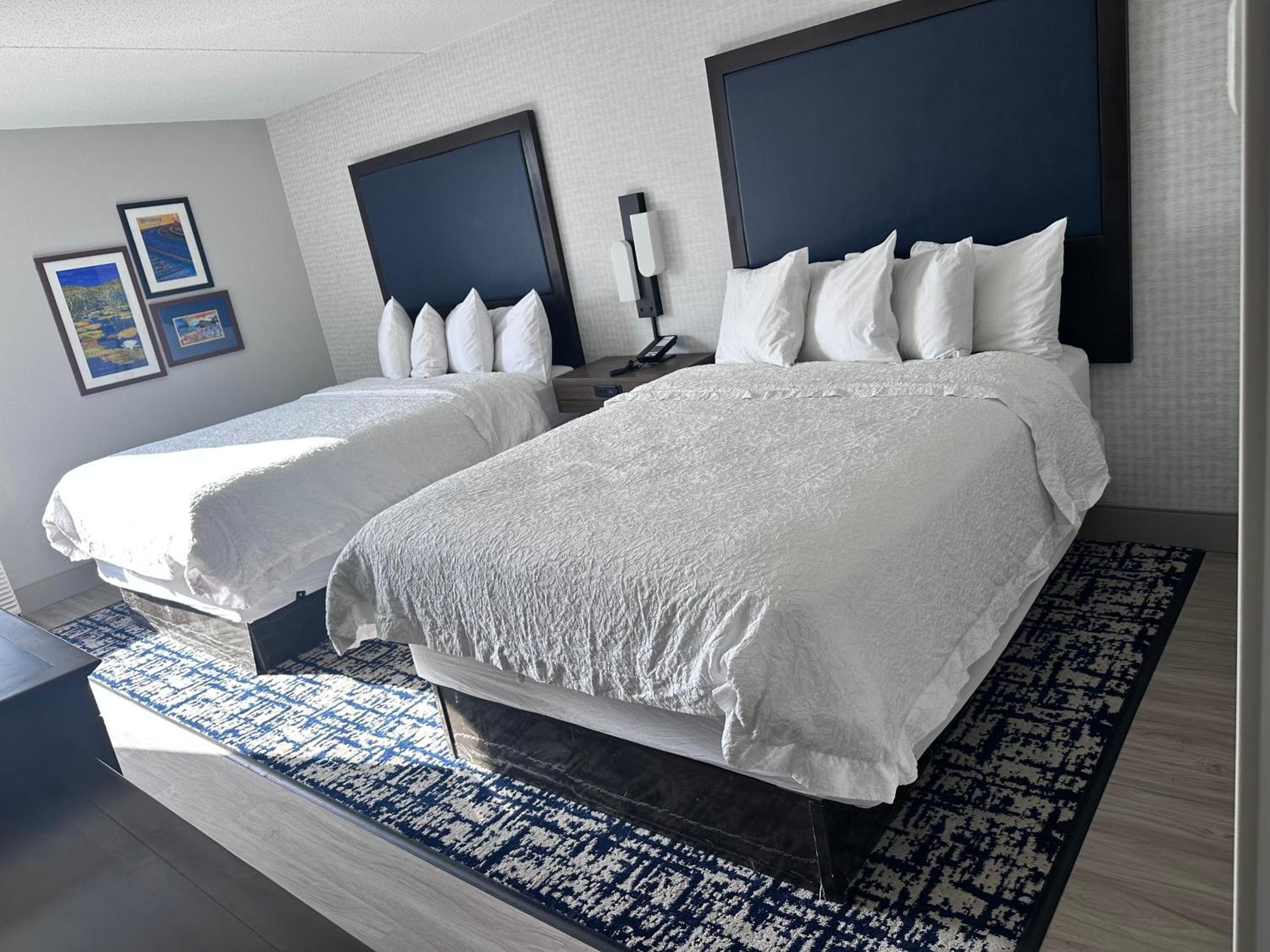 Hampton Hotel 3*