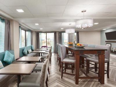 Hotel Hampton